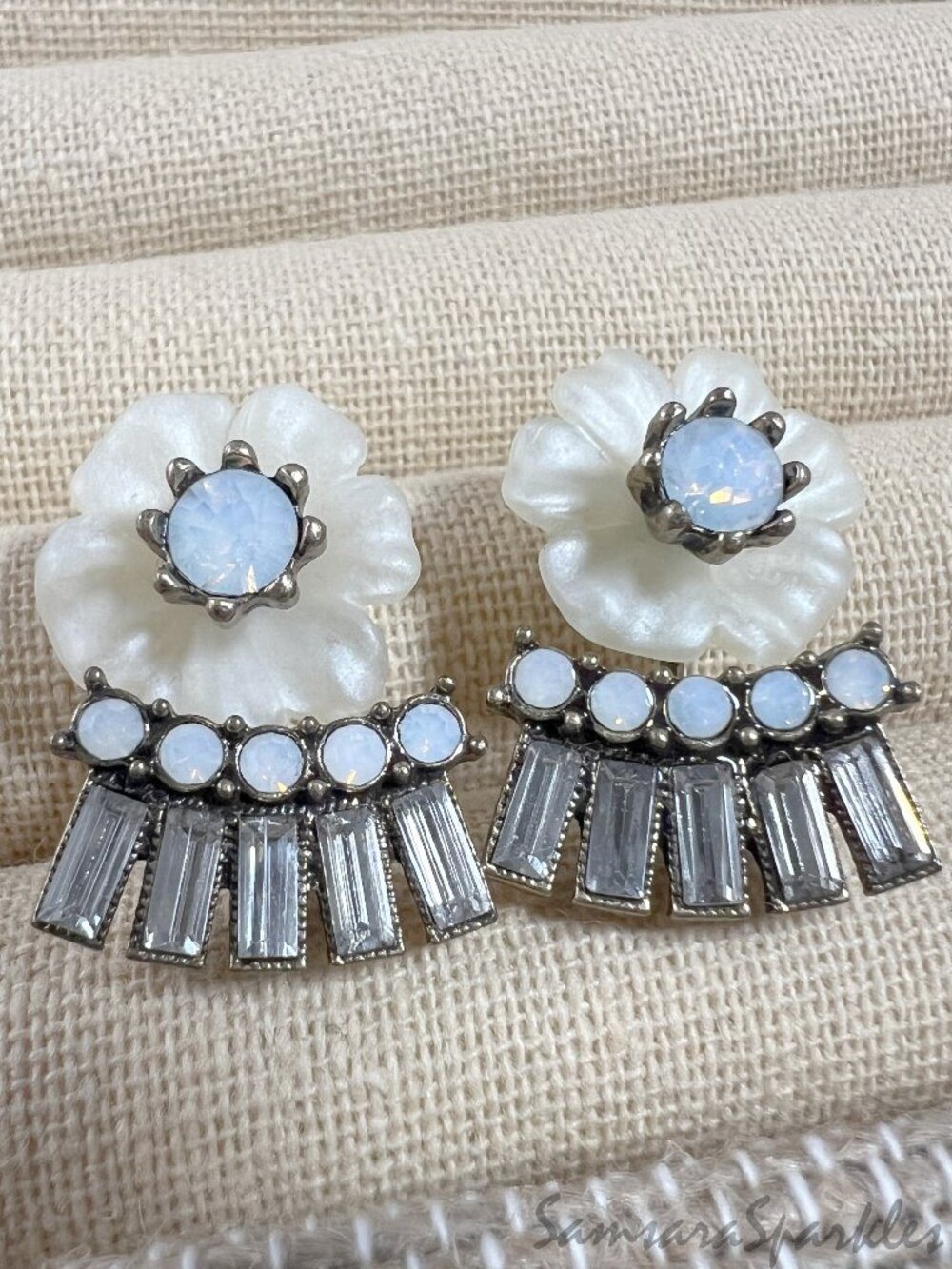 Chloe + Isabel Floral Statement Necklace + Bracelet + Earrings Three Piece Set - Picture 4 of 11